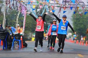 BIB: 24505, 4022
                            <button type="button" onclick="openModal(9905467)" class="btn btn-primary btn-sm float-right btn-popup" data-toggle="modal" data-target=".modal-high-quality">
                        <i class="fas fa-shopping-cart"></i> Add to Cart
                    </button>
                                            <button type="button" onclick="isThisMe(9905467, true)" class="btn btn-success btn-sm float-right btn-popup btn-isme hidden" data-toggle="tooltip" data-placement="bottom" title="นี่คือรูปของคุณใช่ไหม คลิกที่นี่เพื่อเอาเข้าอัลบั้ม">
                        <i class="fas fa-plus"></i> Add to album
                    </button>
                    <button type="button" onclick="isThisMe(9905467, false)" class="btn btn-warning btn-sm float-right btn-popup btn-isnotme hidden">
                        <i class="fas fa-ban"></i> Remove from album
                    </button>